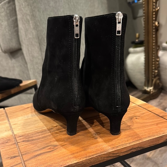 Madewell Black Ankle Boots - Picture 3 of 7